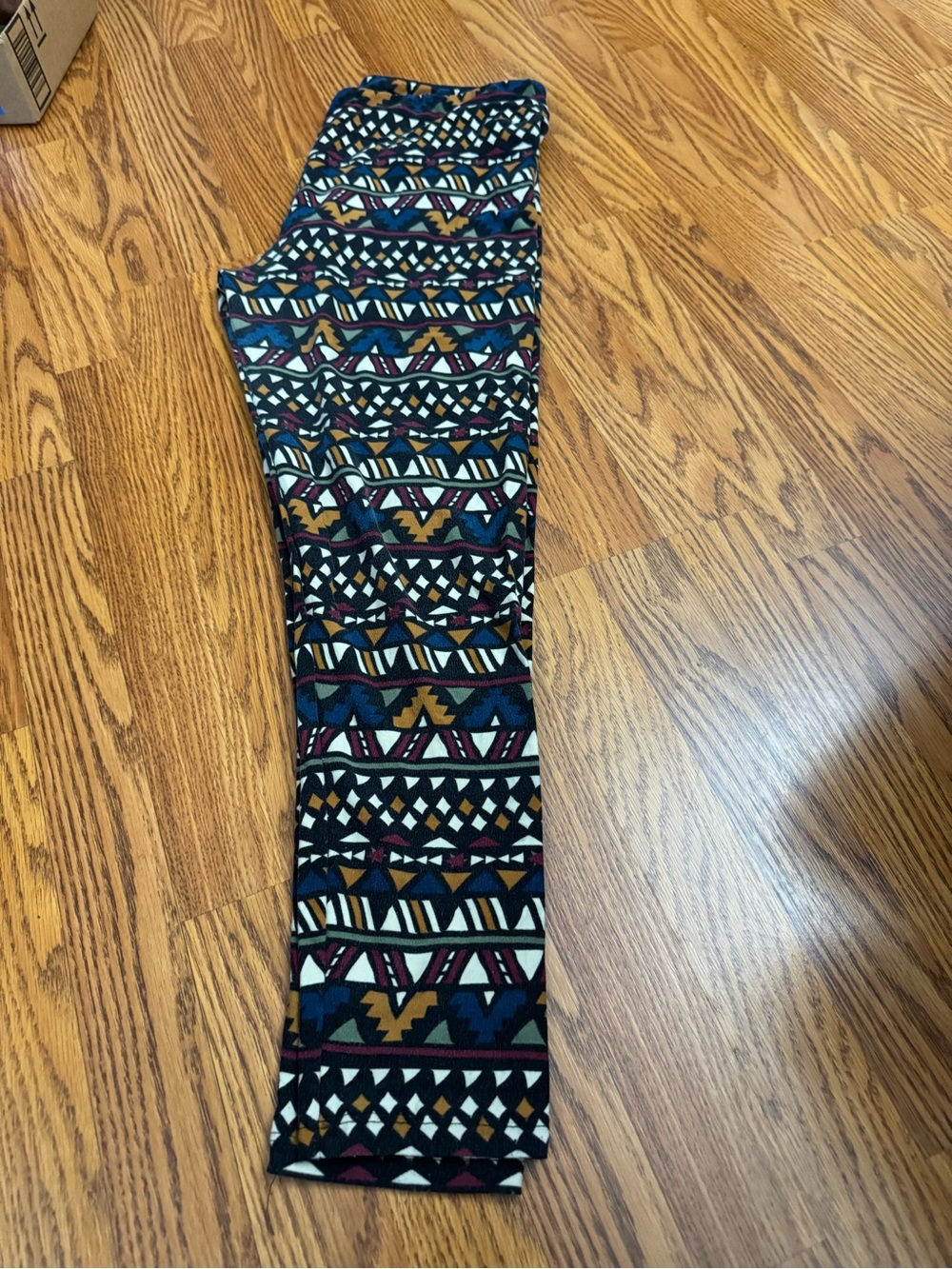 6 different Lularoe, tall and curvy leggings